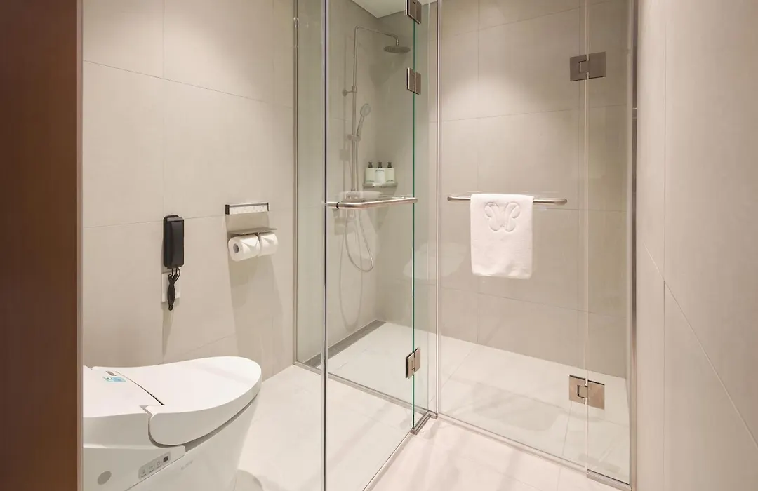Stanford Hotel Myeongdong-1