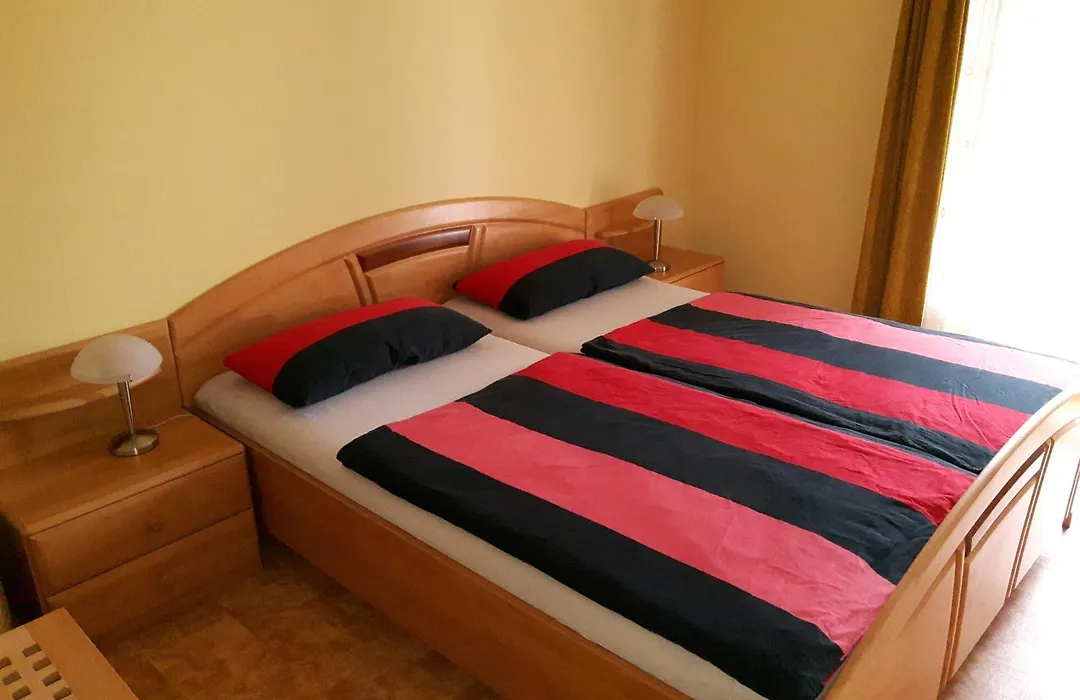 Ferienwohnung und Pension Antje Ekert-1