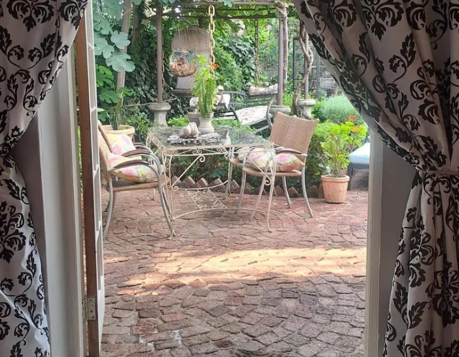 Michael-Angelo Guest House-1