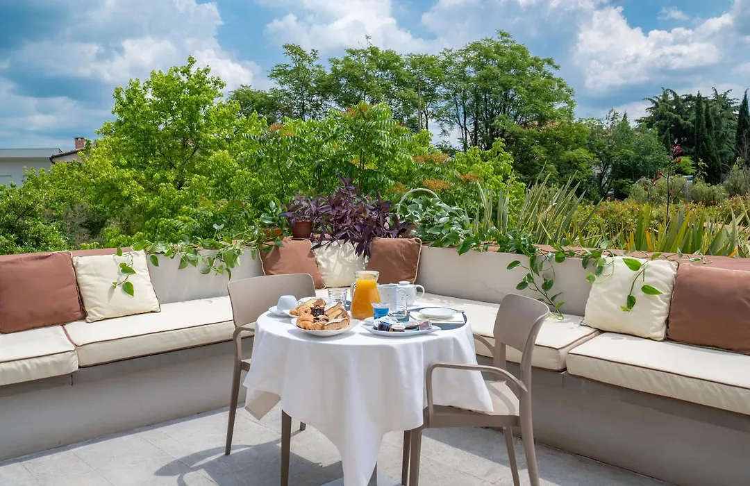 Porta Altinia Suites-1