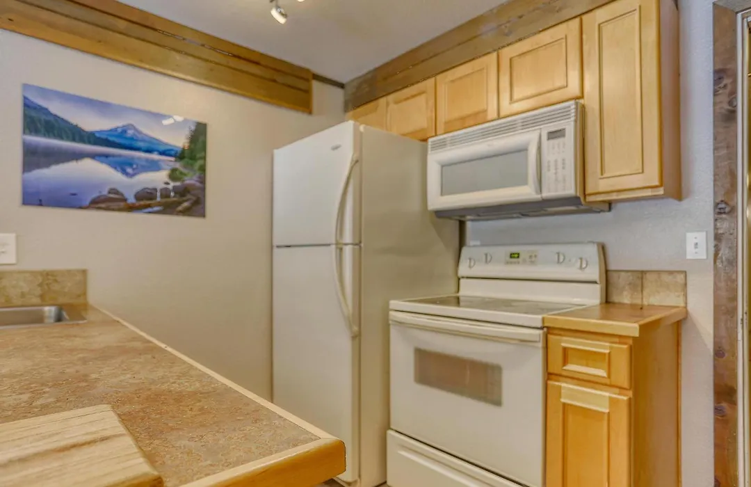 Thunderhead Lodge #301 - Meredith Lodging-1