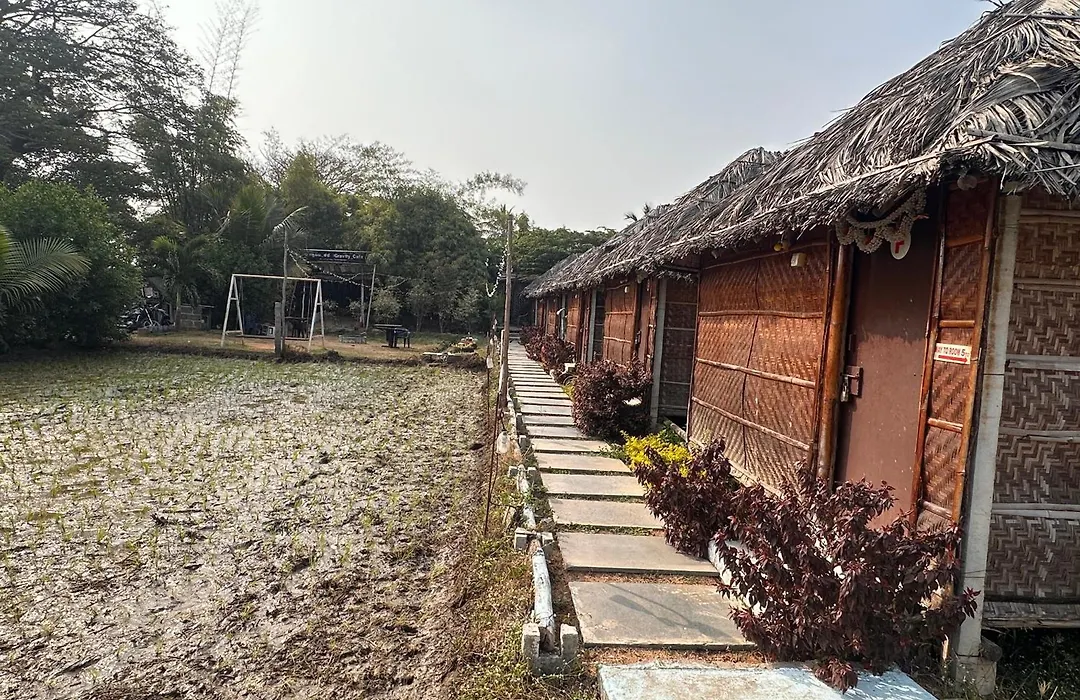 The Gravity Cafe -A Unit Of Staychillhampi-1