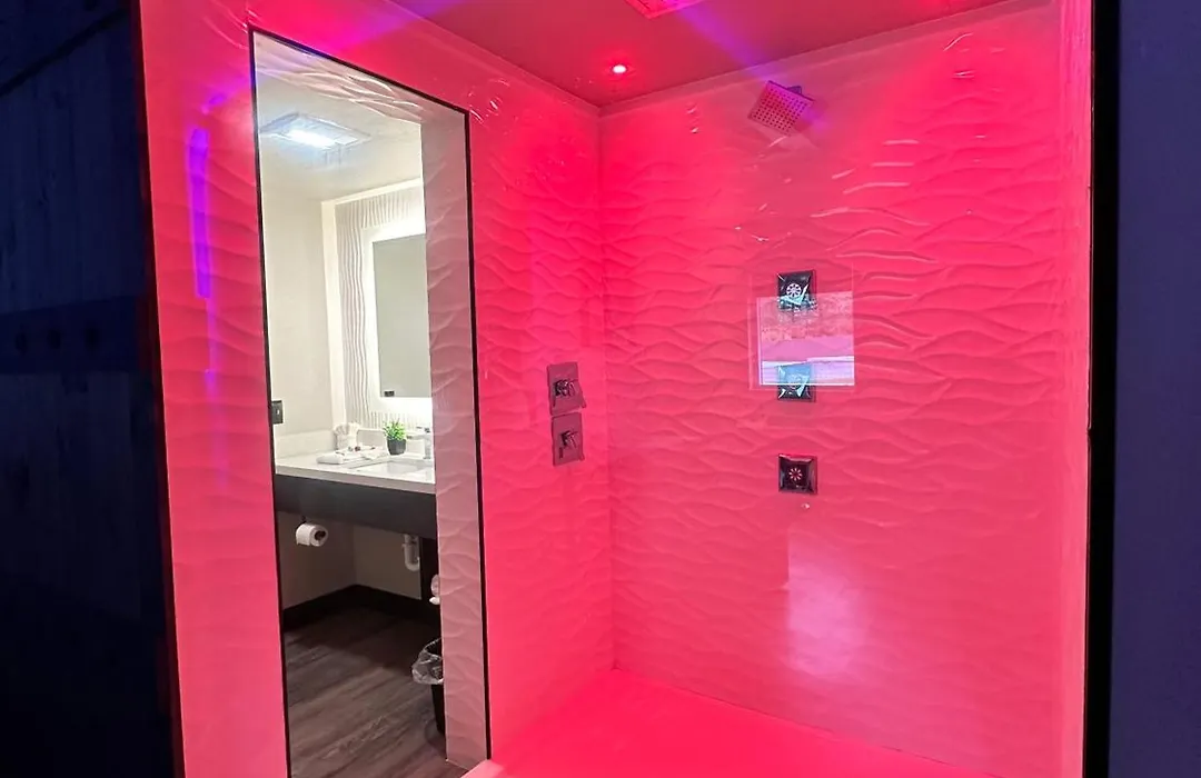 Imperial Suites, Adults Only-1