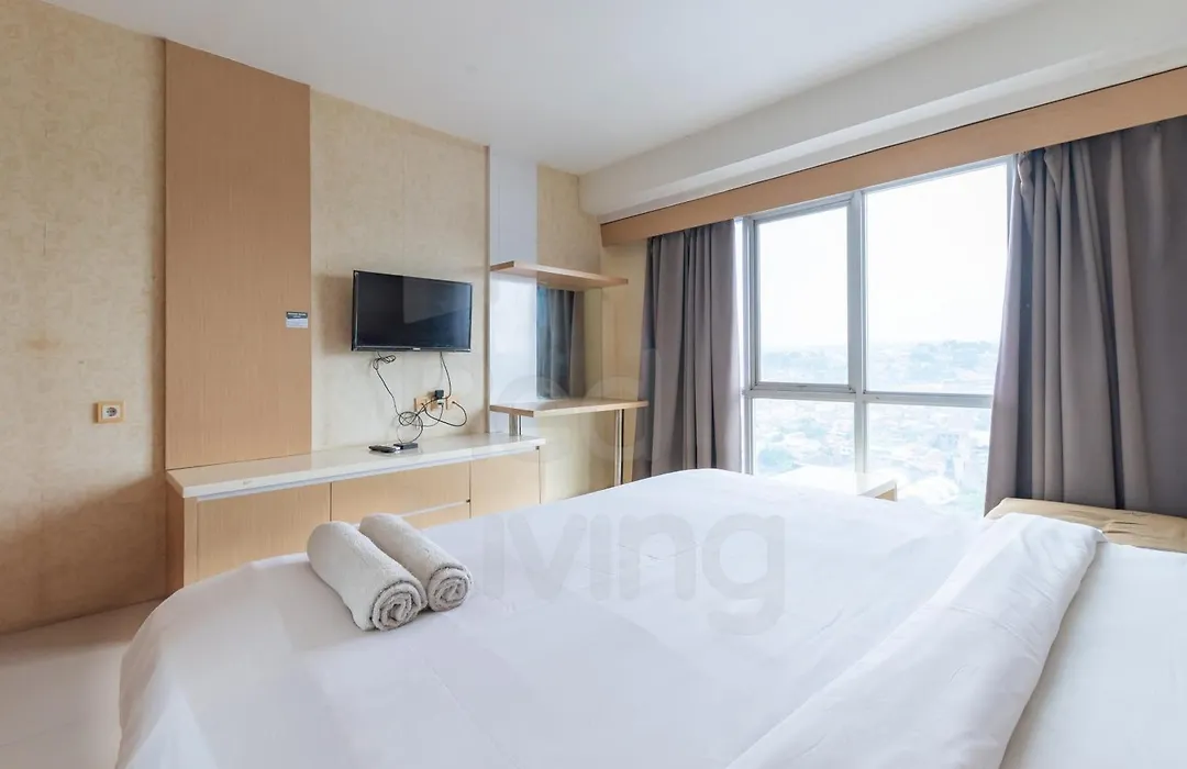 RedLiving Apartemen Star Semarang - Sky Tower Lantai 22-1
