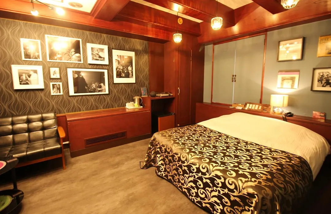 Hotel Oldswing Adult Only-1