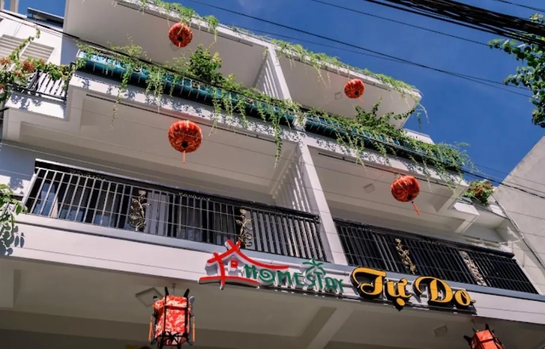 Tự Do Homestay Huế-1