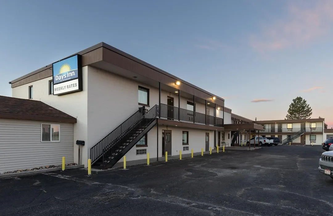 Days Inn By Wyndham Wheatland-1