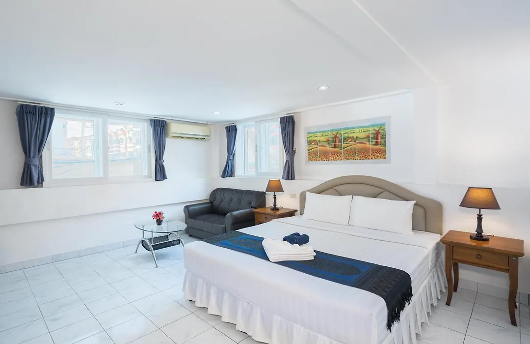 Bevans Place Karon-1