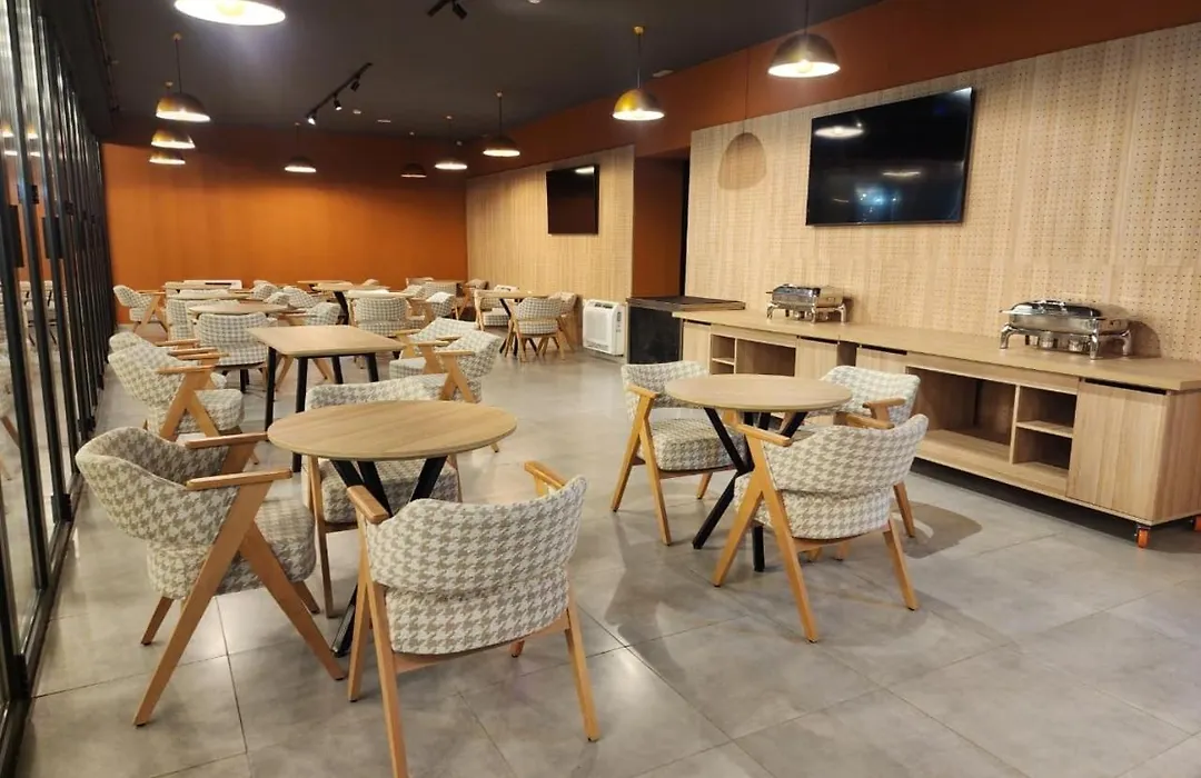 Mik Hotel Korca-1
