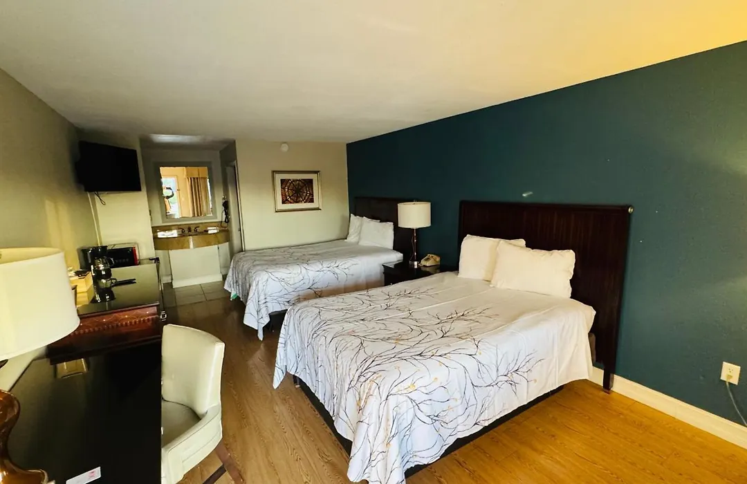 Hotel Monte Carlo-1