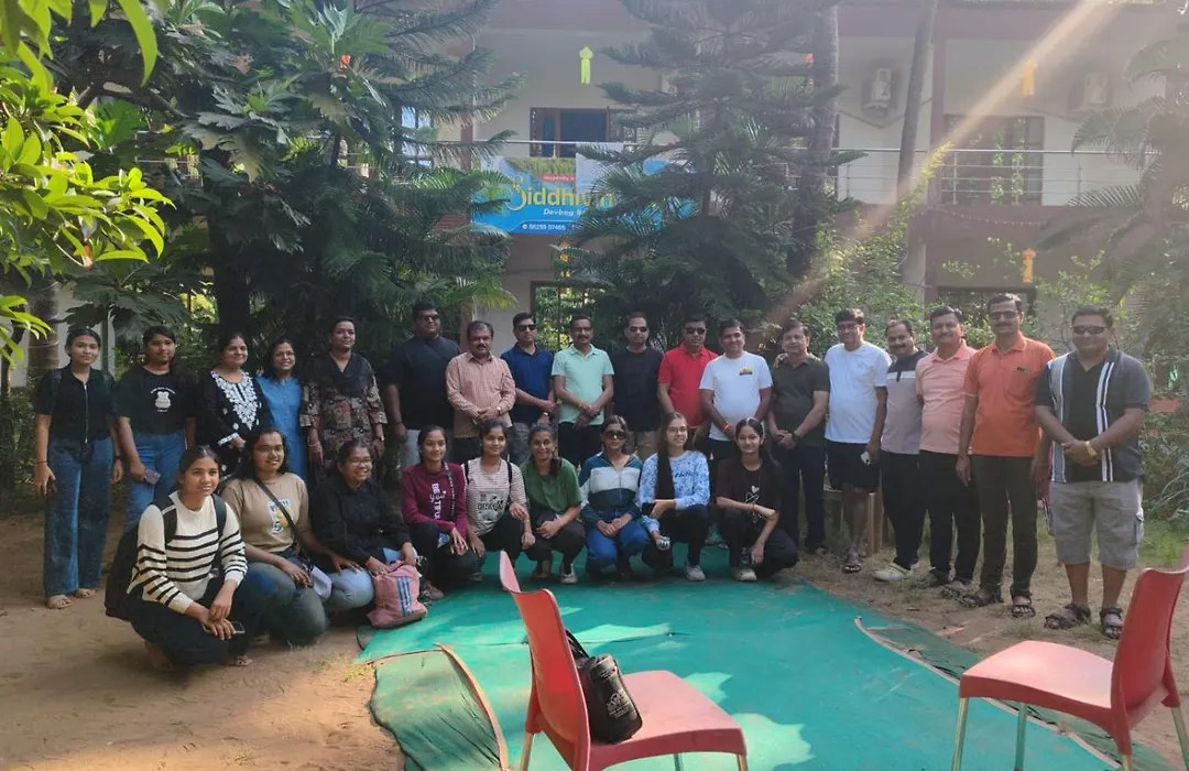 Konkan Paradise-Siddhivinayak,Devbag Beach Resort-1