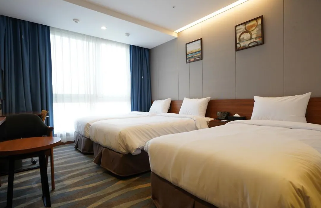 Gloucester Hotel Jeonju-1