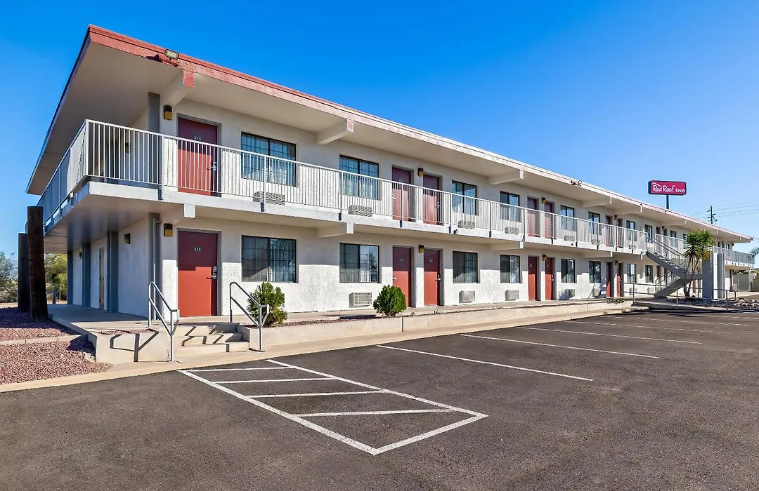 Red Roof Inn Tucson - Vail-1