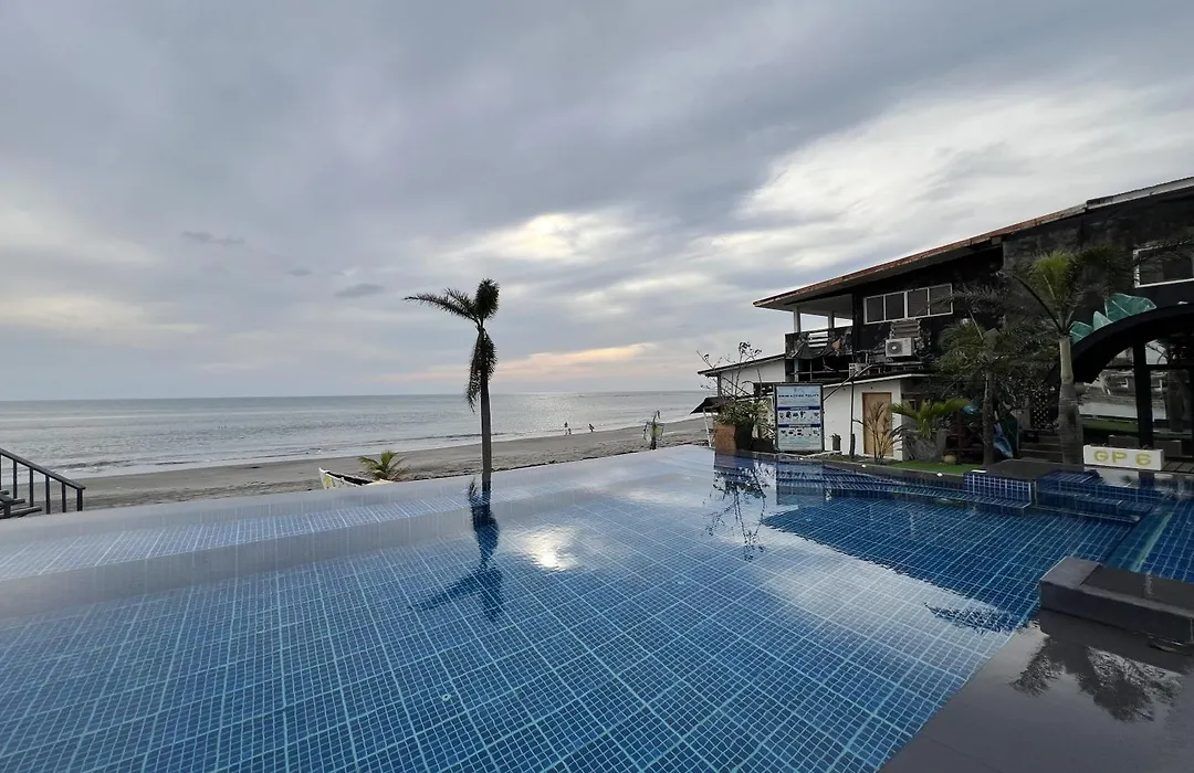 Funtasea Hotel And Beach Resort-1