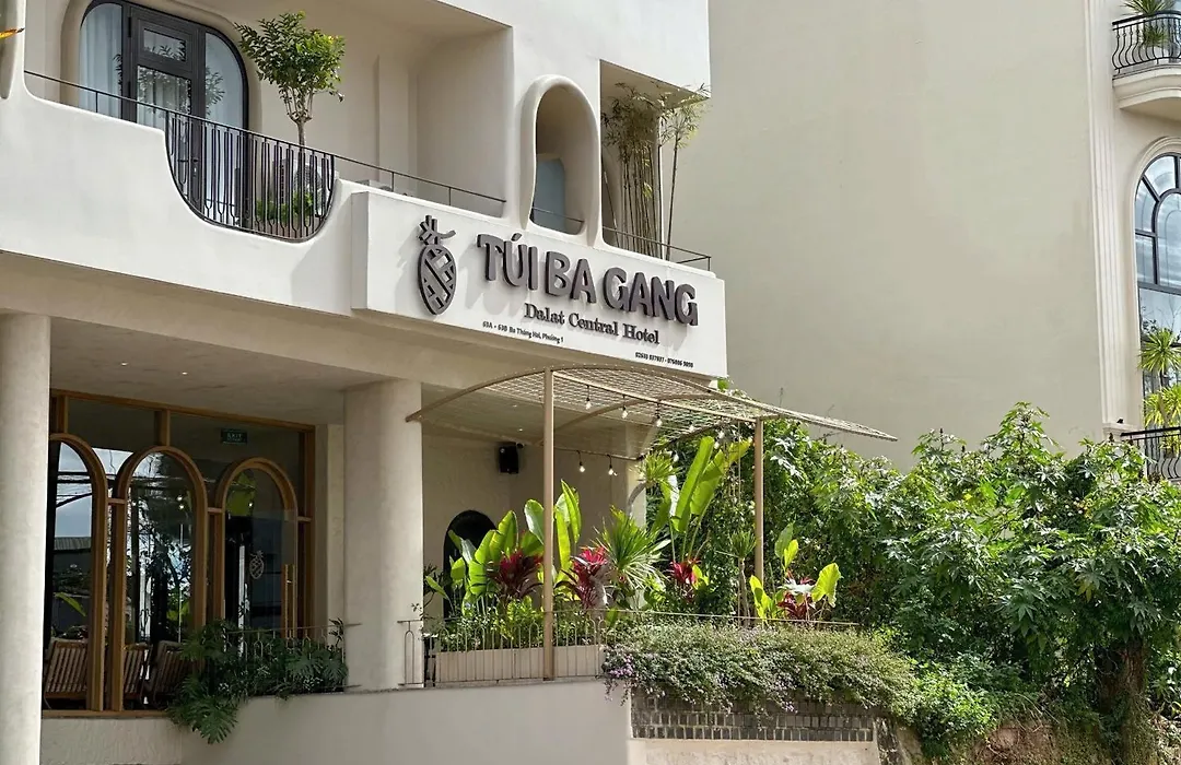 Tui Ba Gang Central Hotel-1