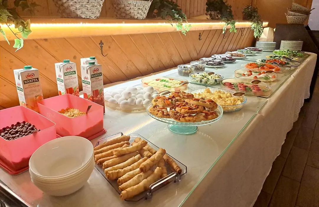Royal Ezel Hotel-1