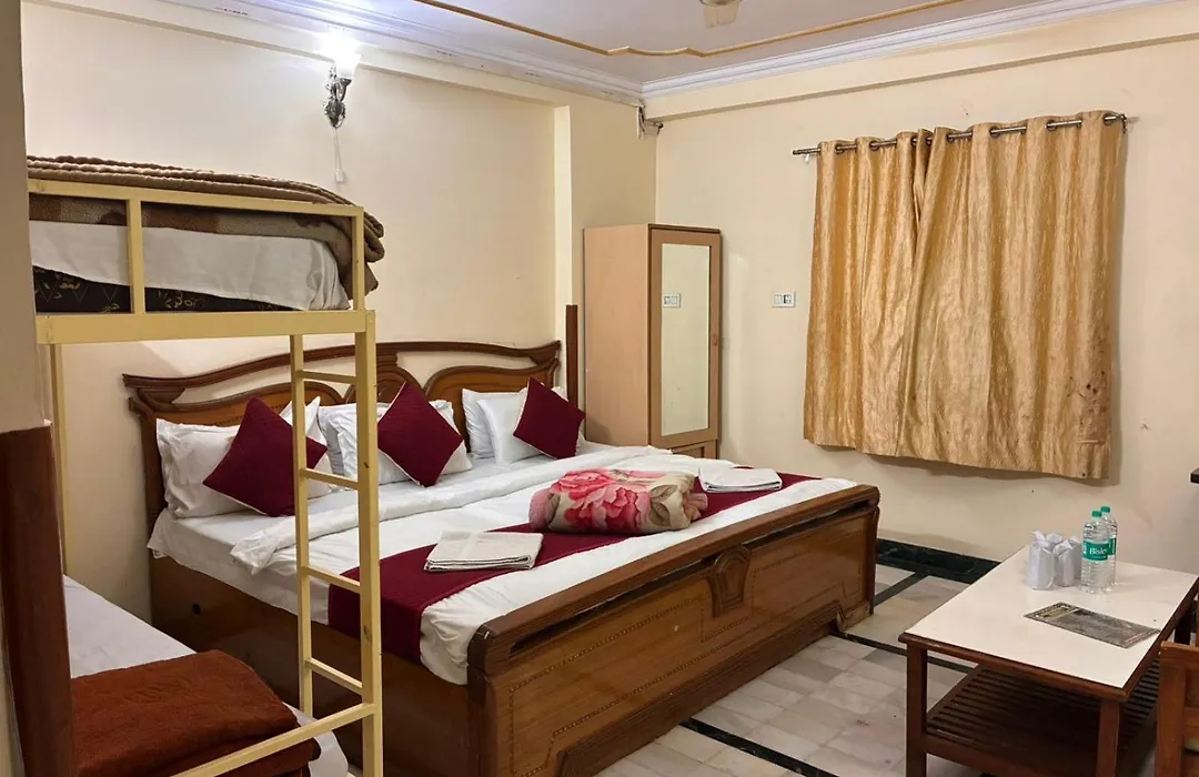 Hotel Vijay Niwas-1