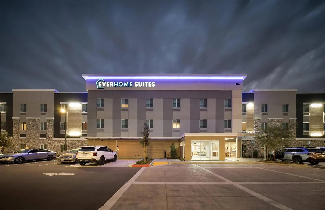 Everhome Suites Ontario Airport-1