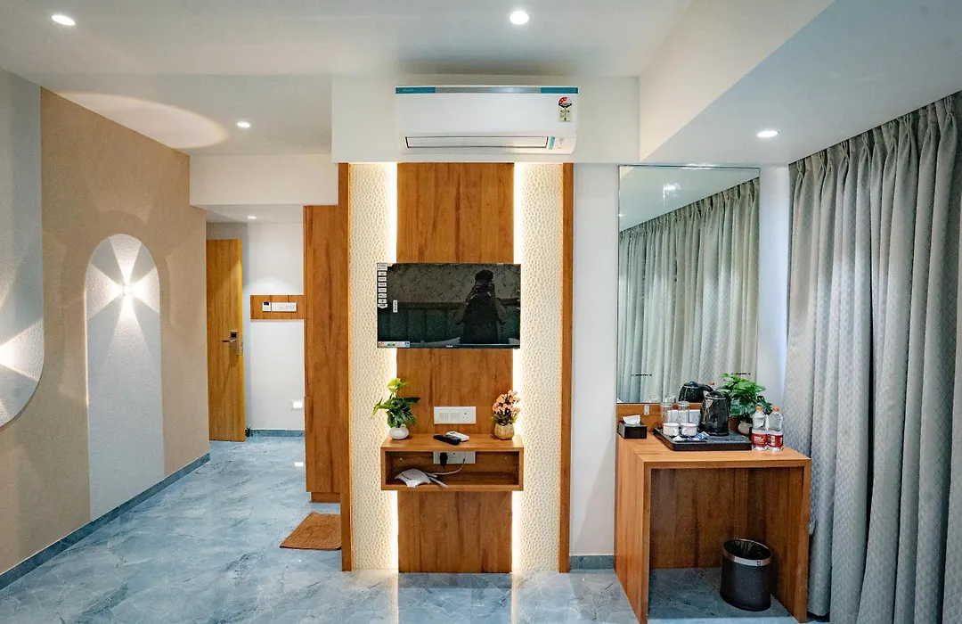 Hotel Spencer-Navi Mumbai-1