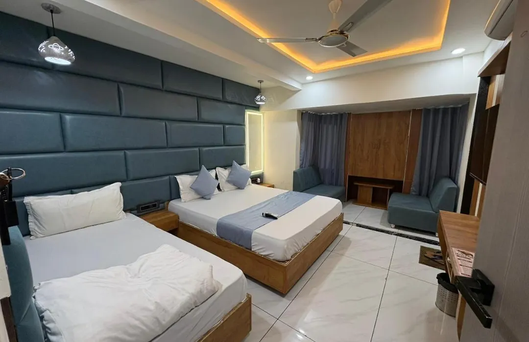 Hotel Skyland-1
