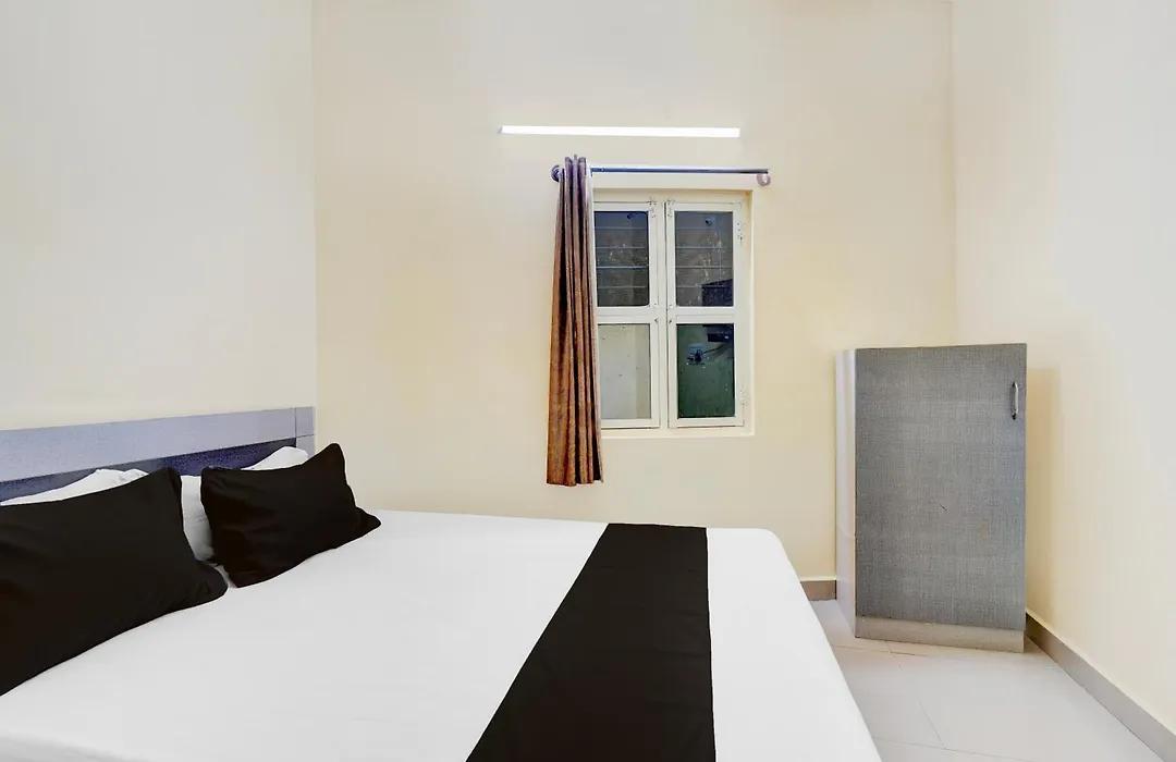 Hotel O Bluestar-1