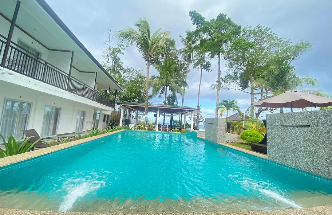 Casa Loubel Beach Resort-1
