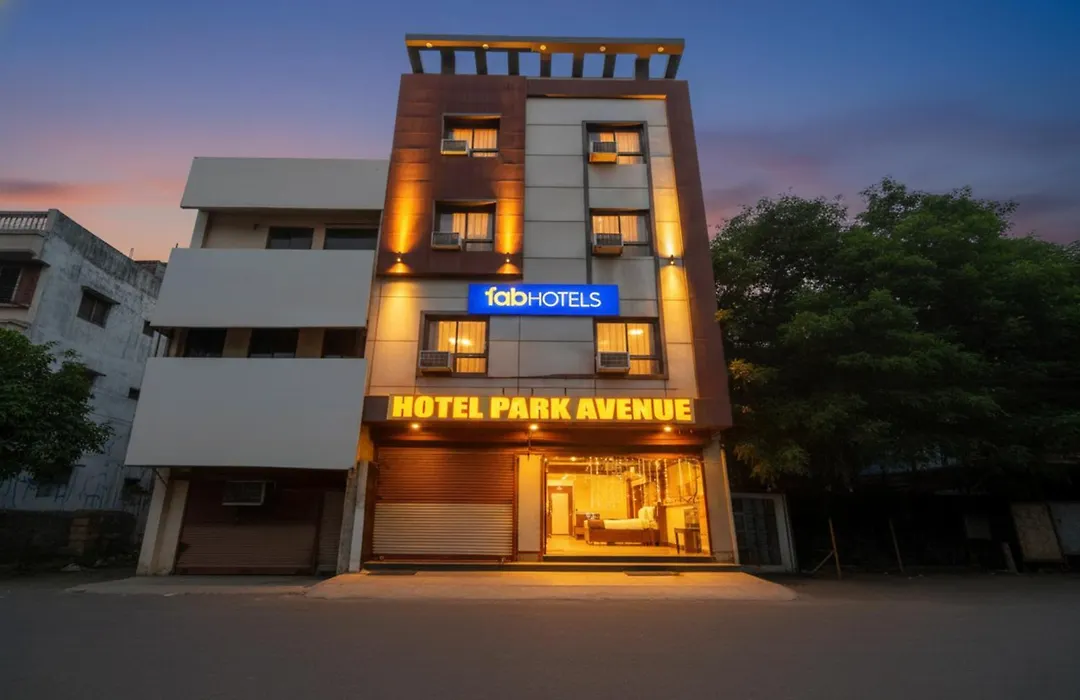 Fabhotel Park Avenue-1