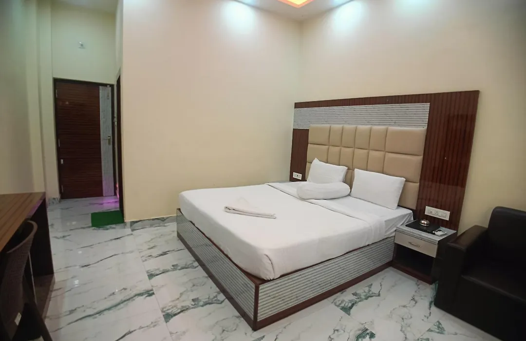 Elegant Beach Resort-1