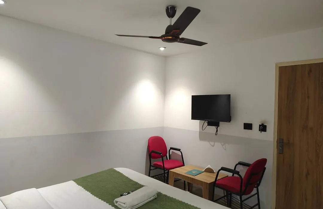 Hotel Star City Near Delhi Airport-1