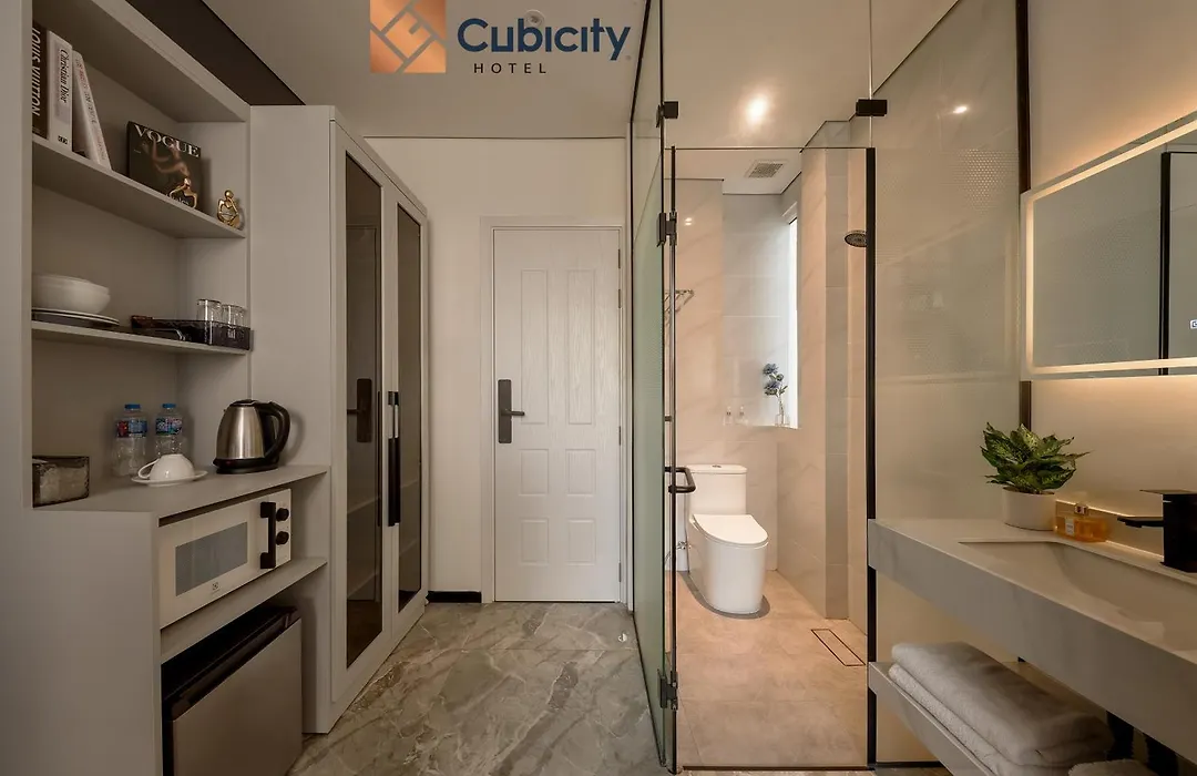 Cubicity Ton That Tung-1