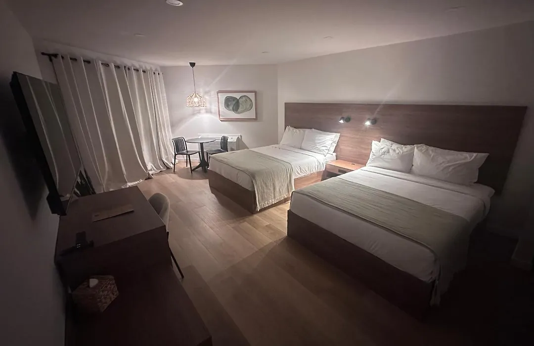 Hotel 19-1