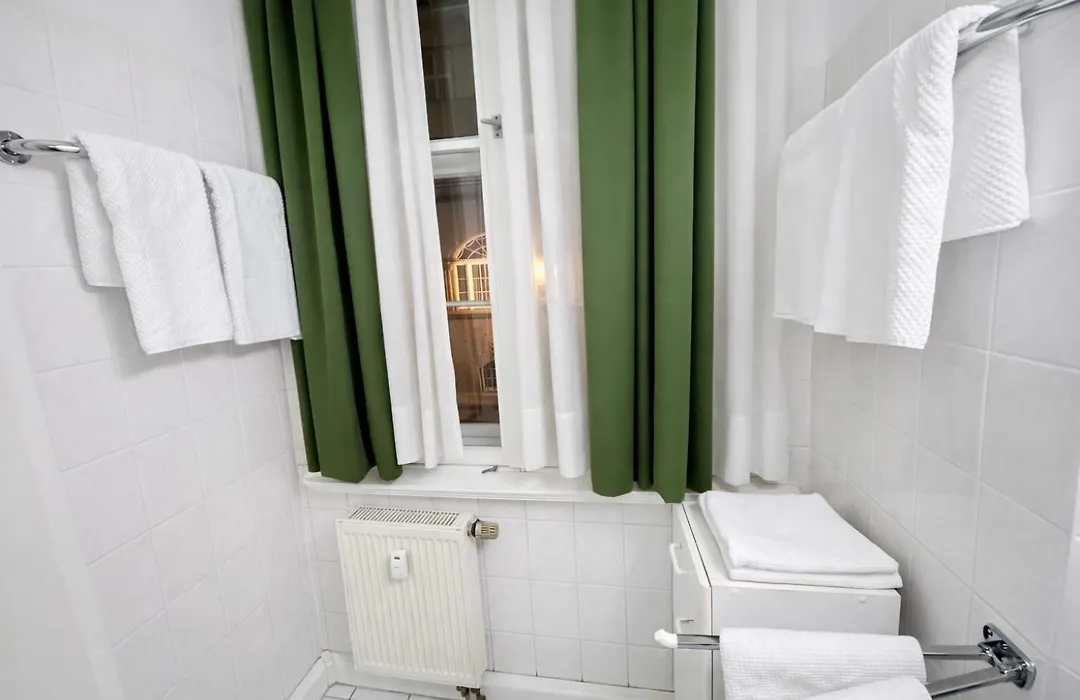 Hotel Am Ratshof-1