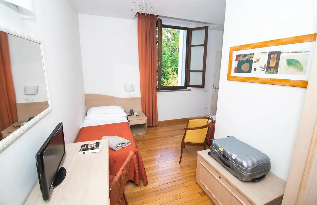Hotel La Colonna-1