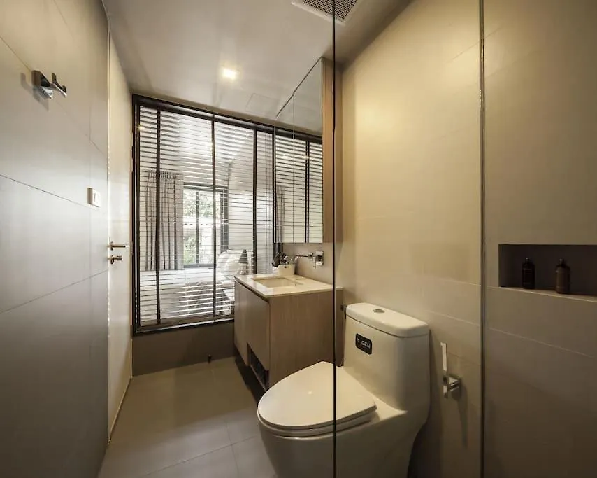 Bangkok Tryp-1