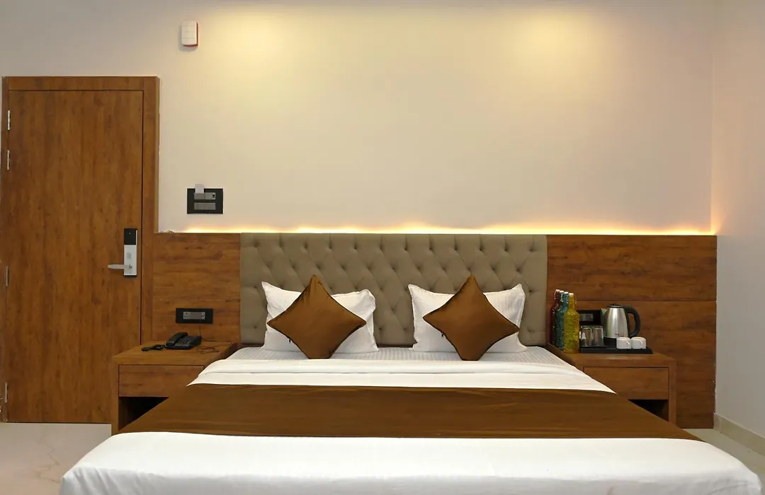 Hotel Sapphire-1
