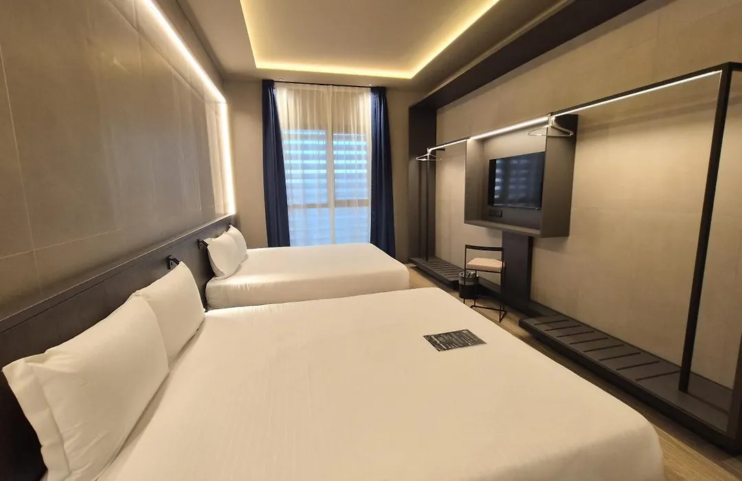 Kira Suites Hotel Milano-1