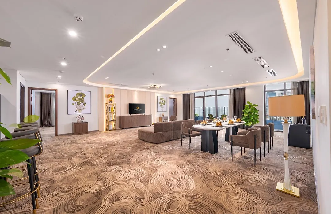Nesta Celia Danang Hotel-1