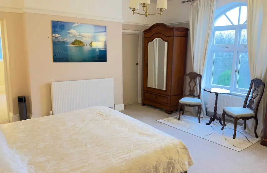 Moorswater Lodge Country Guest House With Wine Bar-1