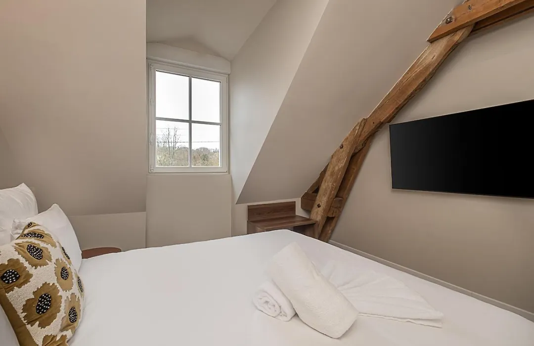 L'Horloge - Appart'Hotel Proche De Disneyland-1