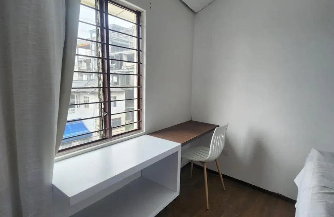 La divina trinidad - Galeria Wellness Hostal-1