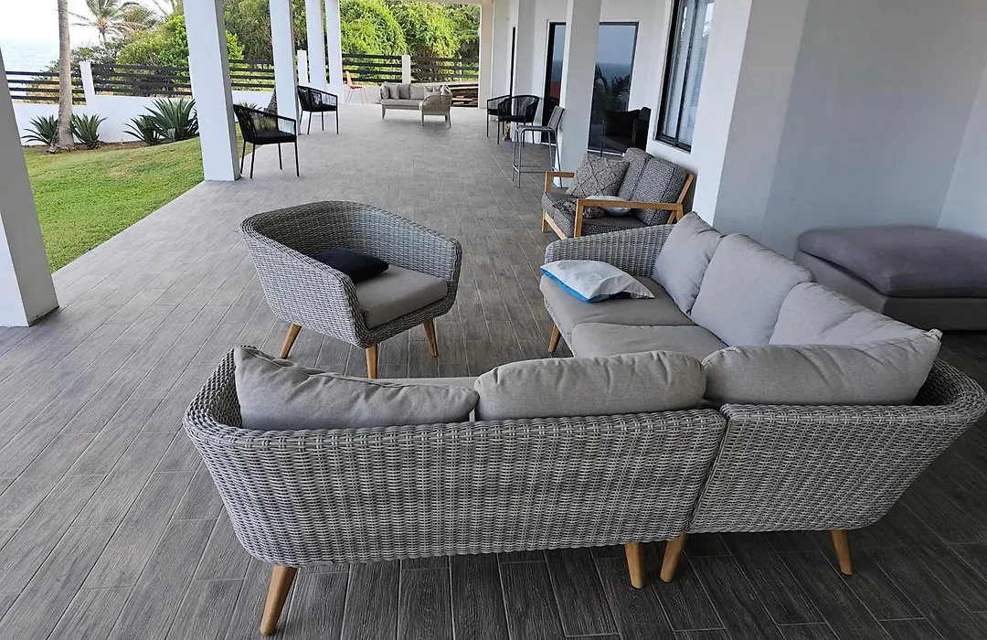 Coconut Breeze Svg - 1 Bdrm-1