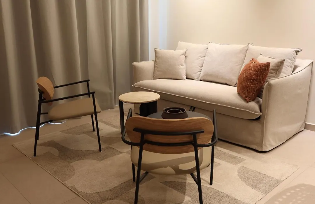 Lotus Suite 42-1