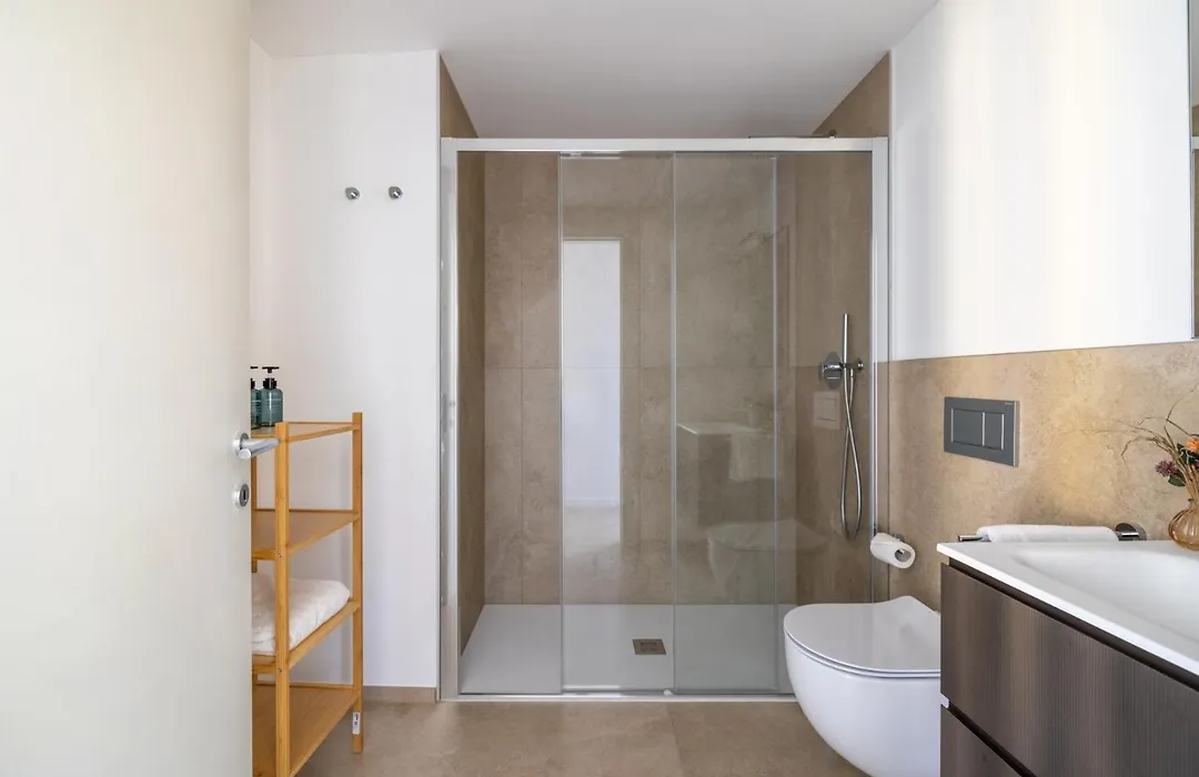 Schloss Locarno - Suites & Apartments-1