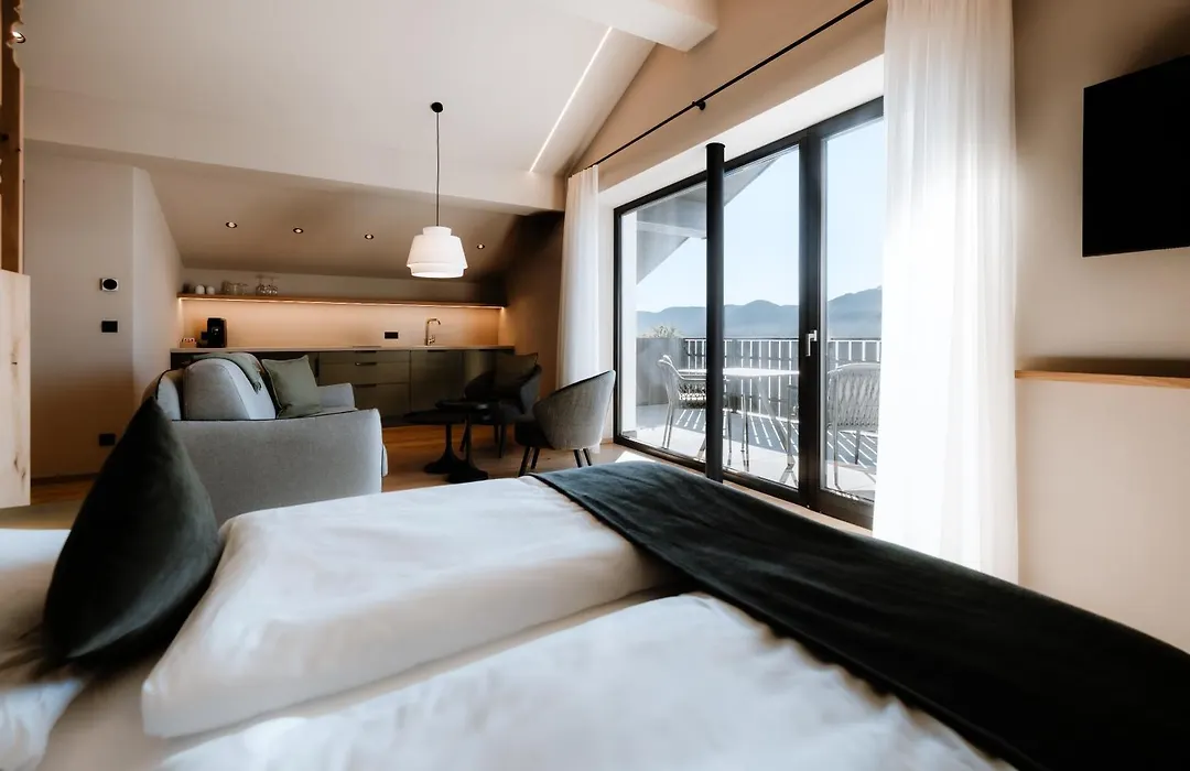 Stricker Aparthotel-1