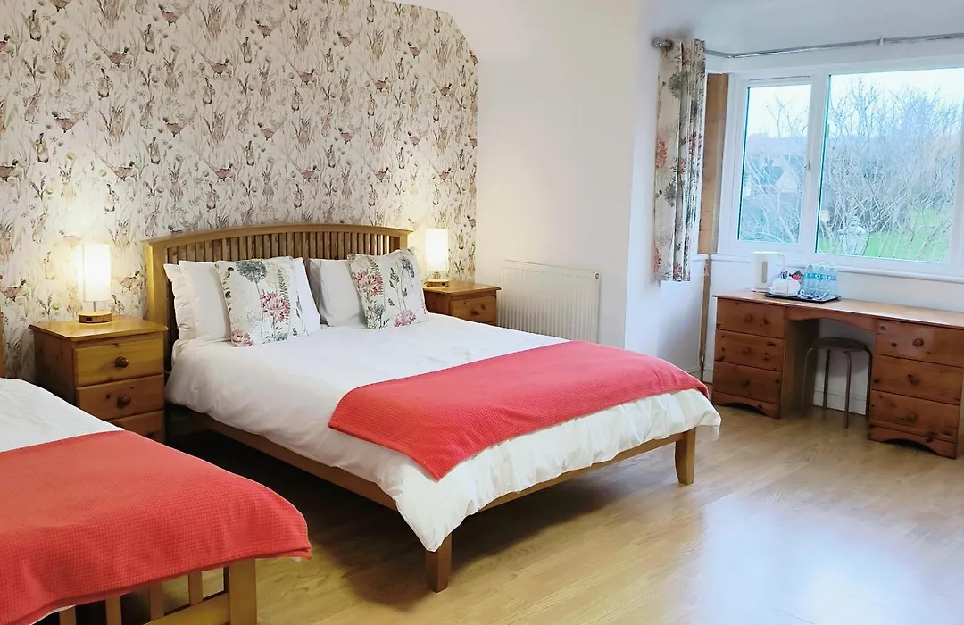 Meadow Rise Guest House-1
