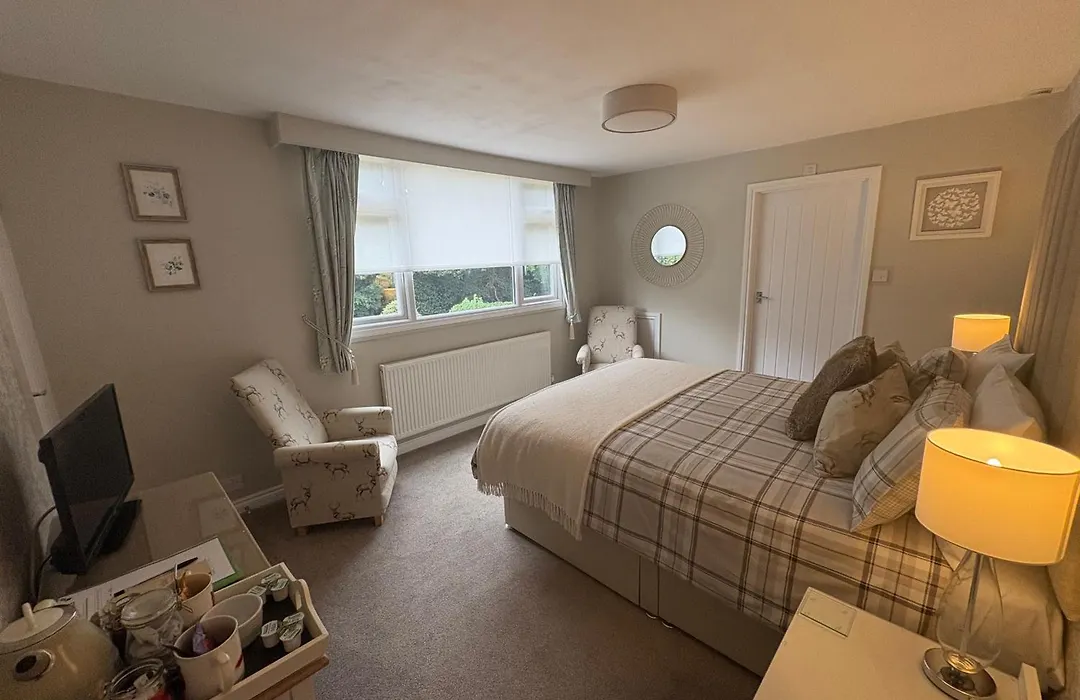 Woodland House B & B-1