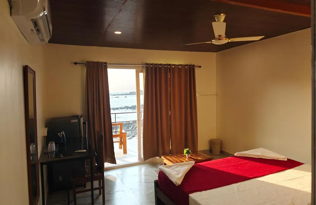 Colomb Sea View Cottages-1