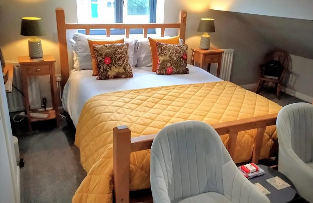 Englefield Guesthouse-1