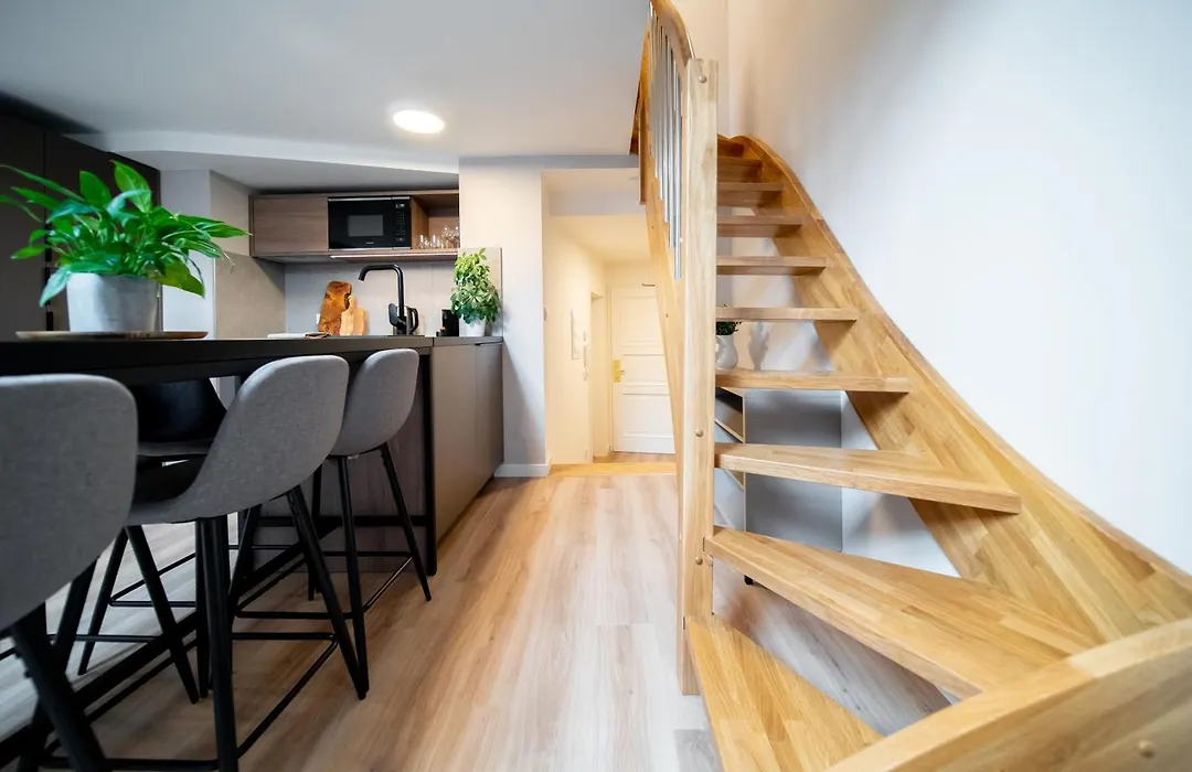 Karl BY ZEITRAUM-1