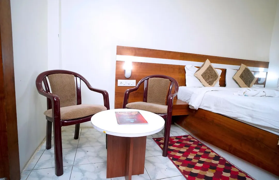 Hotel Sj Premium-1